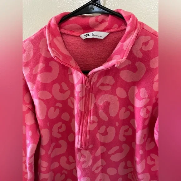 ✨Women’s DSG Pink Cheetah Print Pullover Size L - Picture 3 of 8